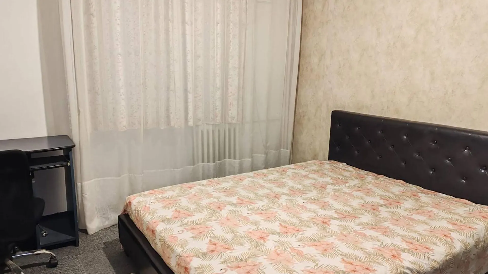 Parklake 4 Rooms With 6 Beds Accomodates 9 People Entire Apartment Bucharest