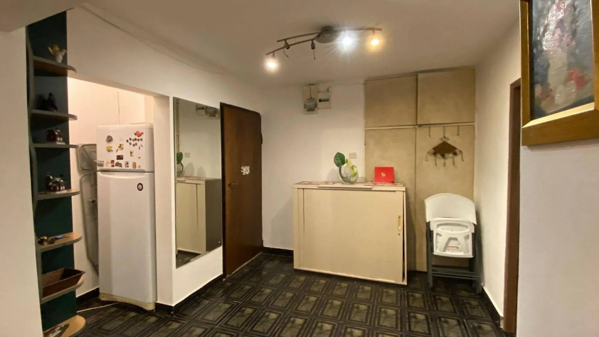 Parklake 4 Rooms With 6 Beds Accomodates 9 People Entire Apartment Bucharest